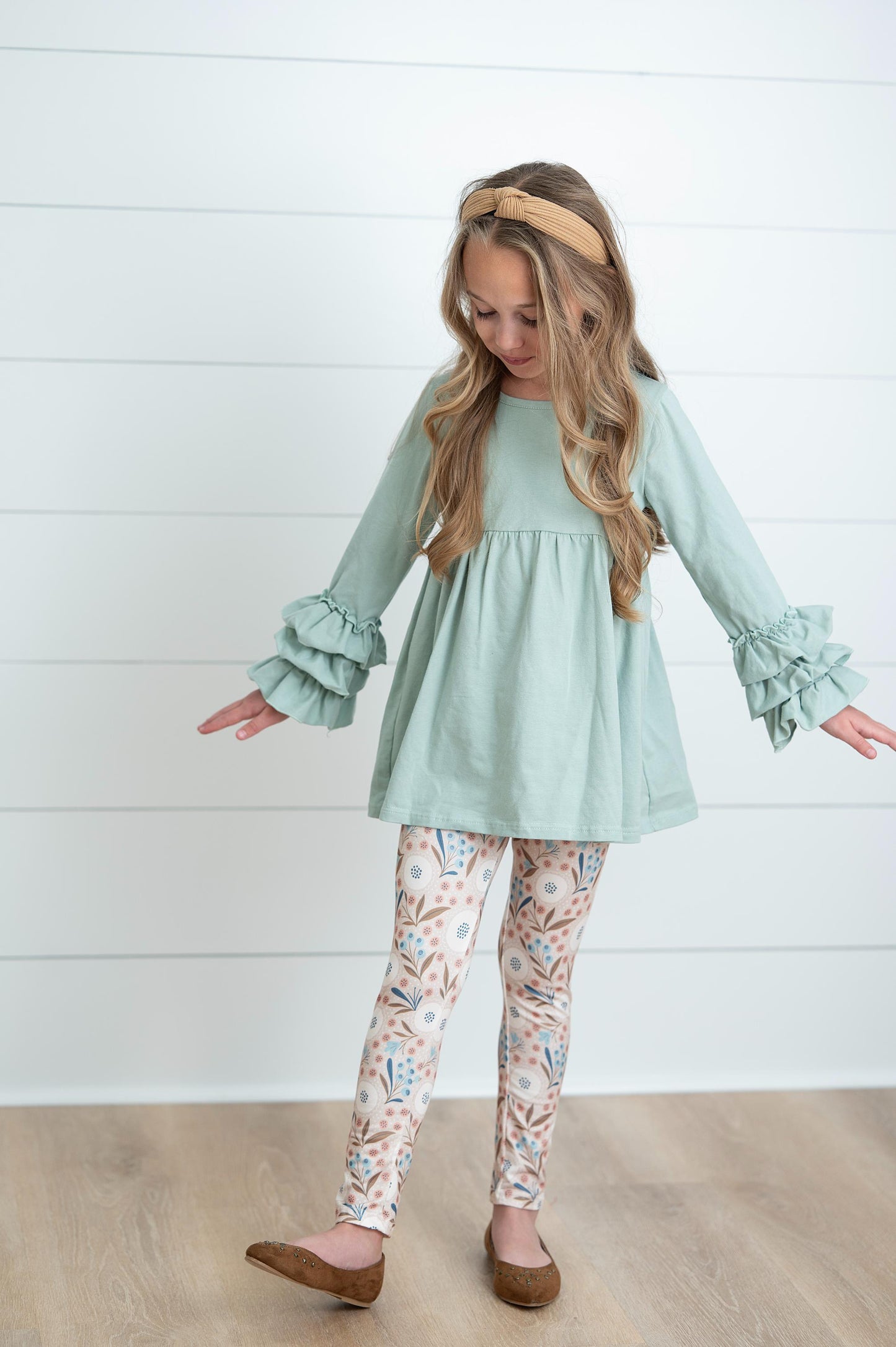 Annie Winter Meadow 3 Ruffles Shirt Pant Set