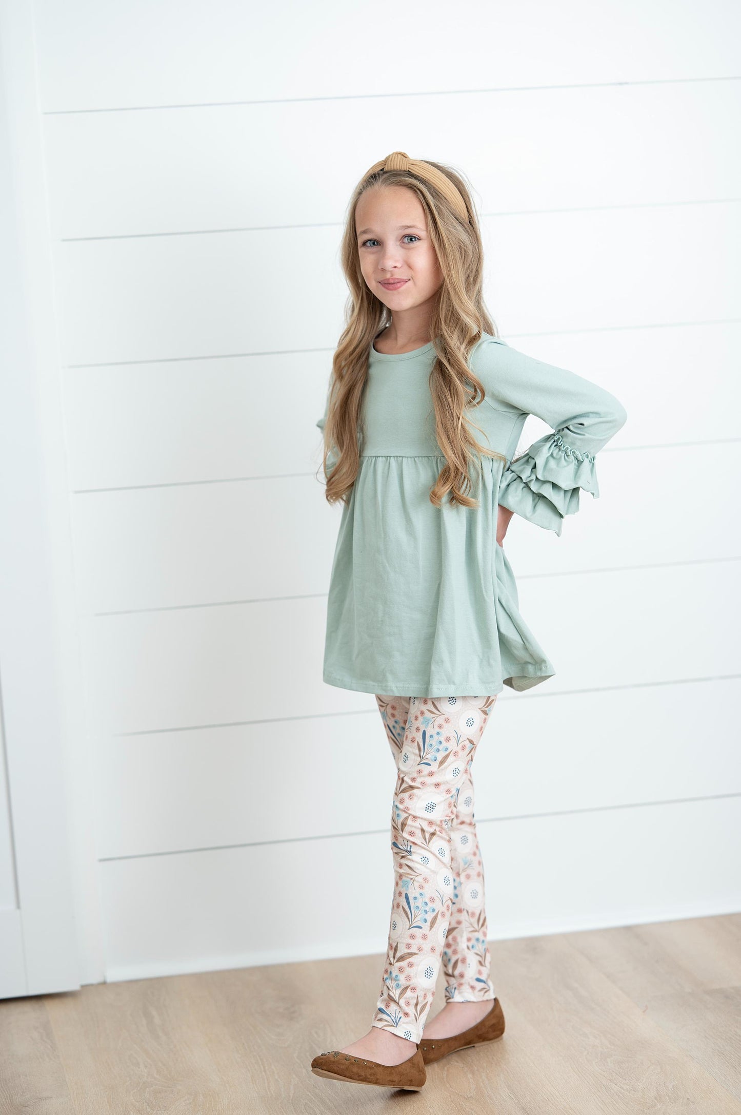 Annie Winter Meadow 3 Ruffles Shirt Pant Set