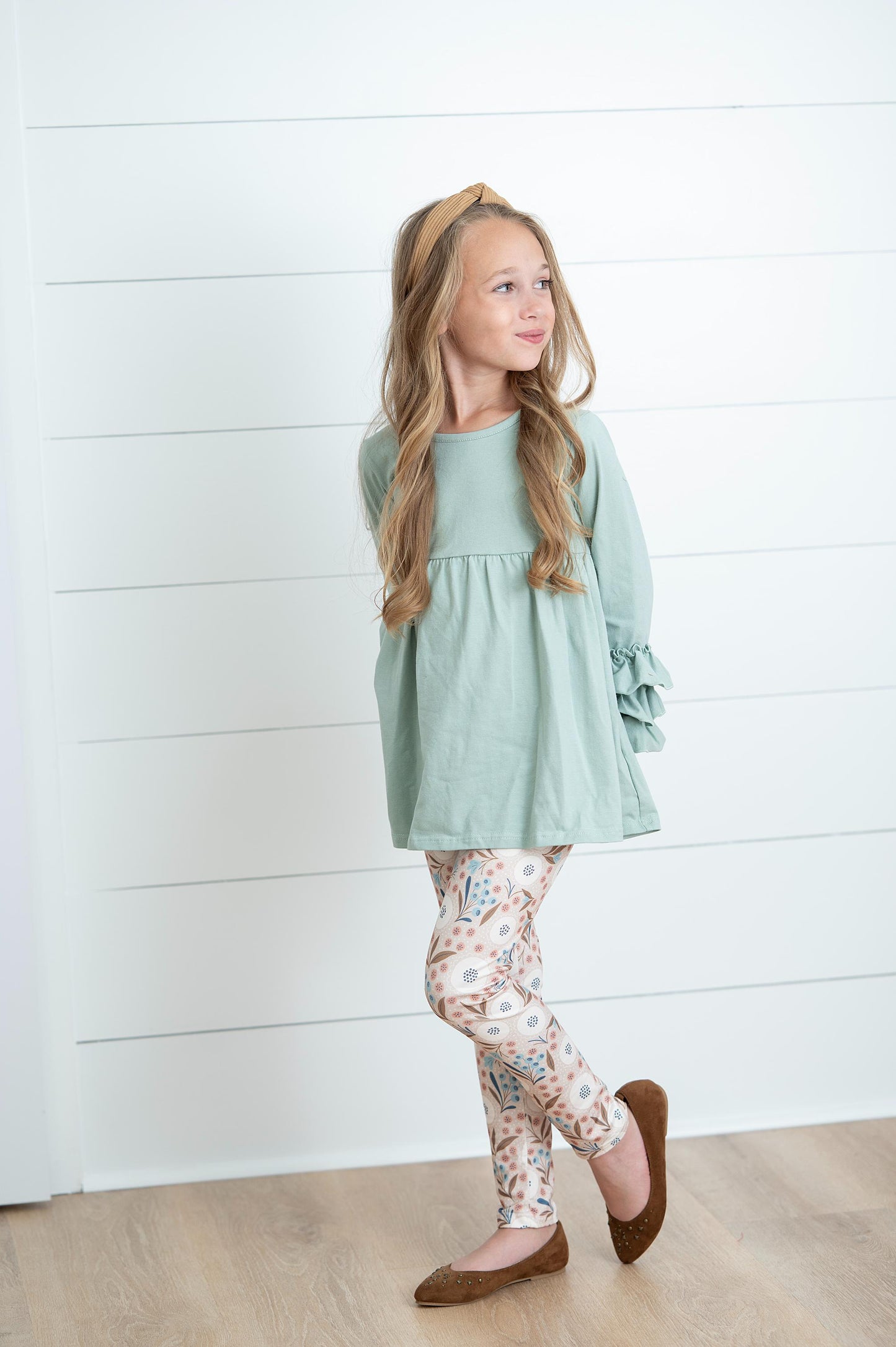 Annie Winter Meadow 3 Ruffles Shirt Pant Set